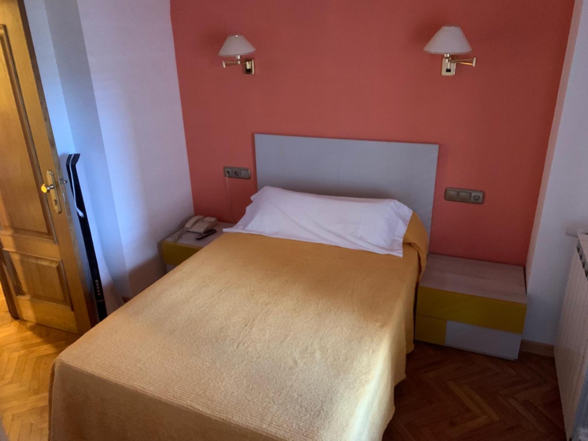 Hotel A Nieu Jaca Dış mekan fotoğraf